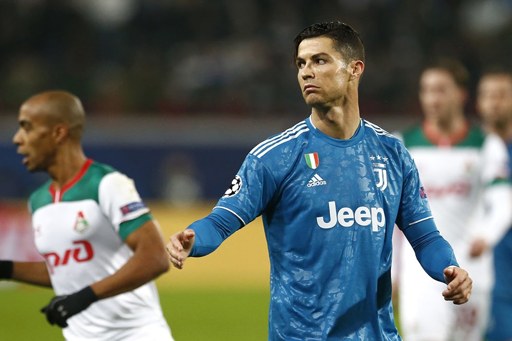 Ronaldo Marah Saat Diganti, Juventus Enggan Memberikan Sanksi