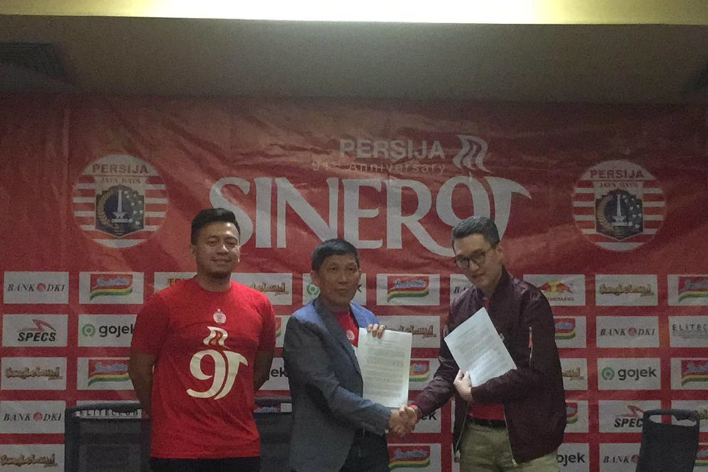 Cerai dengan Specs, Persija Buat Apparel Sendiri Musim Depan Selama Enam Tahun