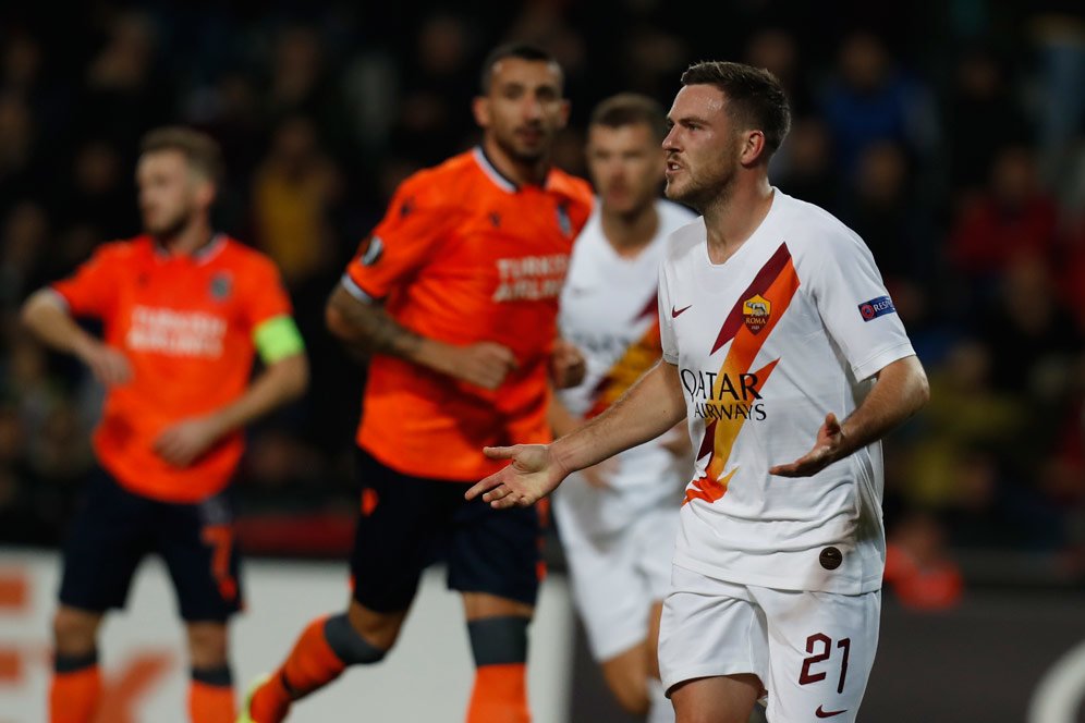 Hasil Pertandingan Istanbul Basaksehir vs AS Roma: Skor 0-3