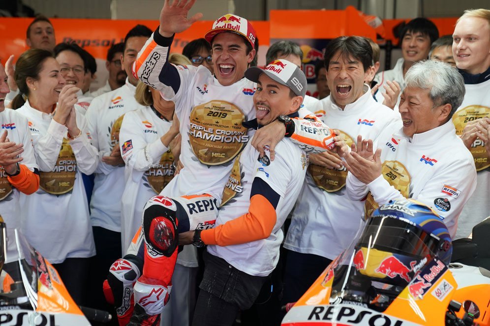 Marc Marquez Dedikasikan Triple Crown untuk Jorge Lorenzo