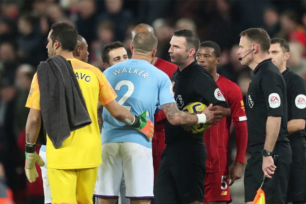 Liverpool dan Wasit Michael Oliver, Jodoh Masih Berlanjut