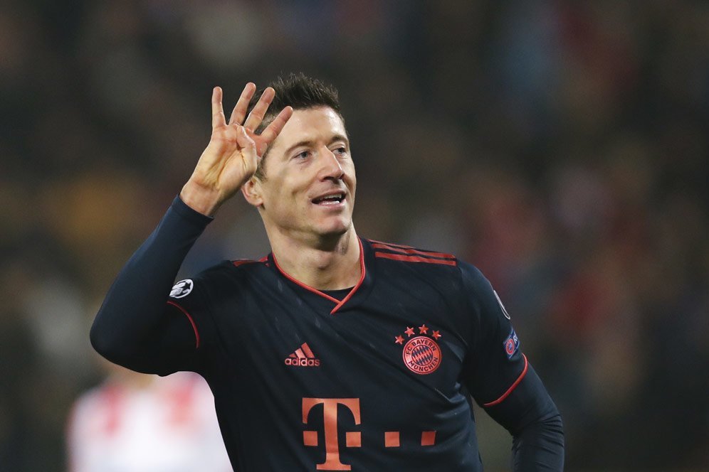 Kecanduan Cetak Gol, Entah Apa yang Merasuki Robert Lewandowski