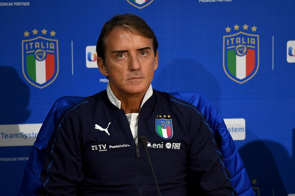 Kabar Buruk Buat Timnas Italia: Roberto Mancini Positif Covid-19