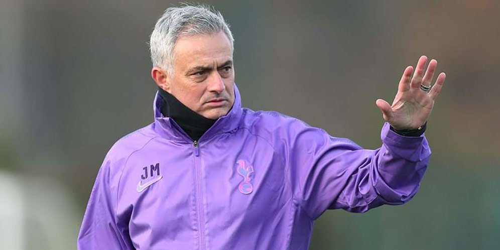 Eks Pemain Chelsea Ini Kaget Lihat Mourinho Latih Tottenham, Kenapa?