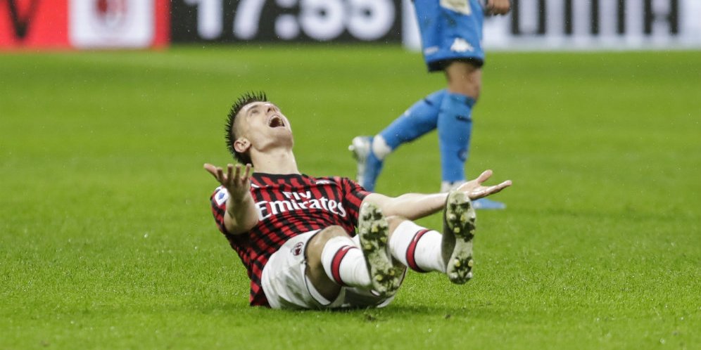 AC Milan Lanjutkan Tren Buruk