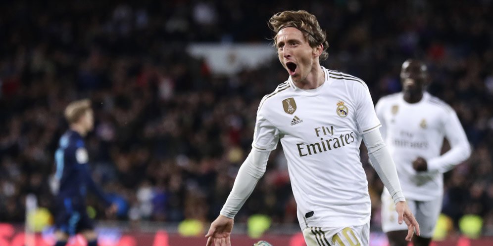 https://cdns.klimg.com/bola.net/library/upload/21/2019/11/modric_0835aca.jpg