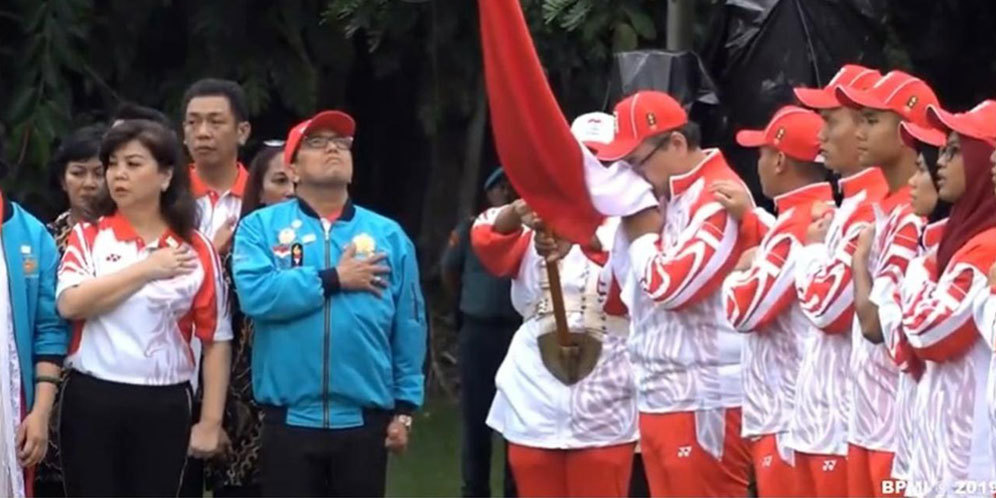 Lepas Kontingen Indonesia ke SEA Games 2019, Jokowi Minta Tembus 2 Besar