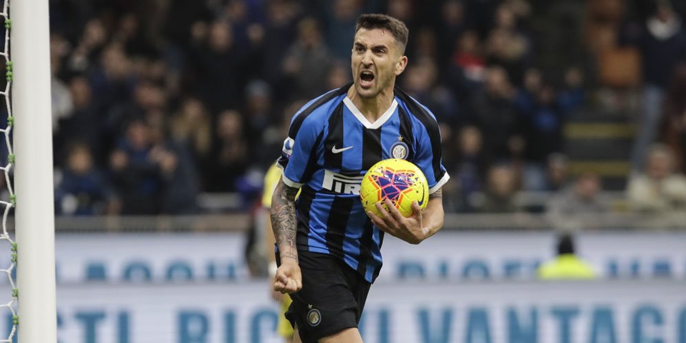 Bukan Chelsea atau Arsenal, Matias Vecino Bakal Gabung Klub Inggris Ini