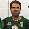 Jersey Persebaya Jadi Oleh-Oleh Aryn Williams untuk Keluarganya di Inggris