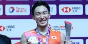 Pelatih Sebut Kento Momota Makin Ganteng Usai Operasi Plastik Pasca Kecelakaan Pelatih Sebut Kento Momota Makin Ganteng Usai Operasi Plastik Pasca Kecelakaan