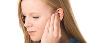 Waspadai 7 Bahaya Telinga Berdenging dan Pahami Cara Pencegahannya