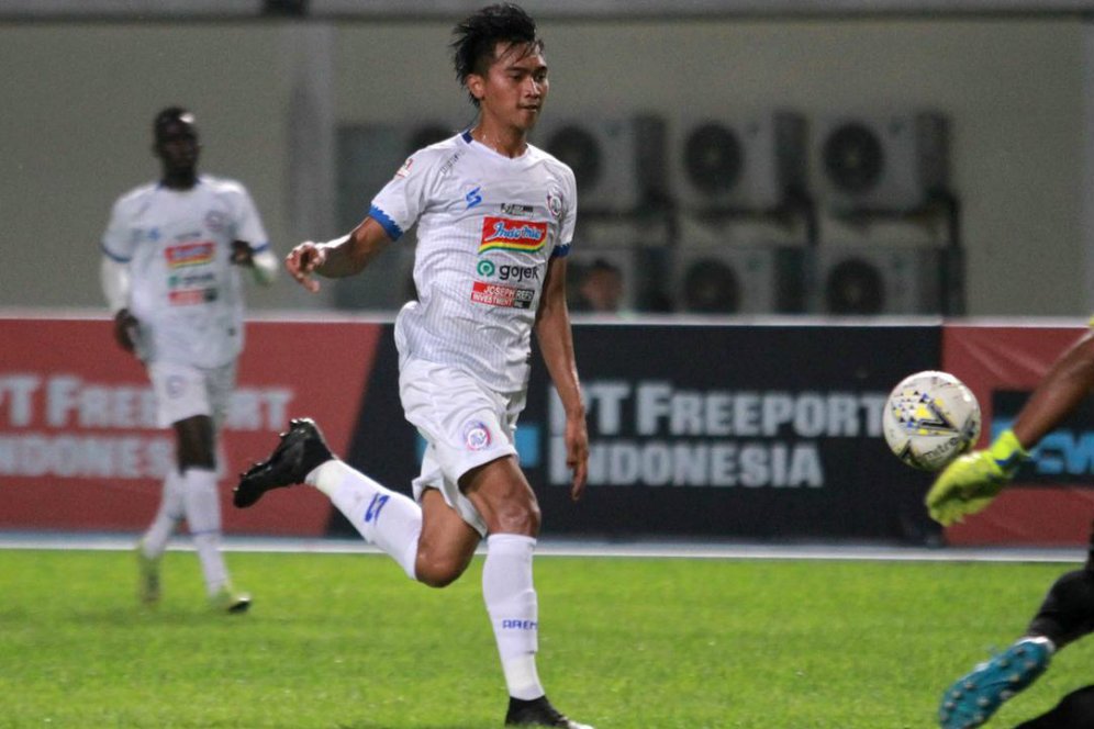 Gelandang Arema FC Harap Publik Bisa Patuhi Aturan Physical Distancing