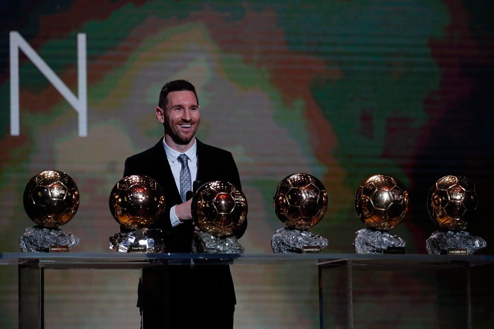 Reaksi Mateo Saat Lionel Messi Raih Penghargaan Ballon d'Or Kembali Curi Perhatian