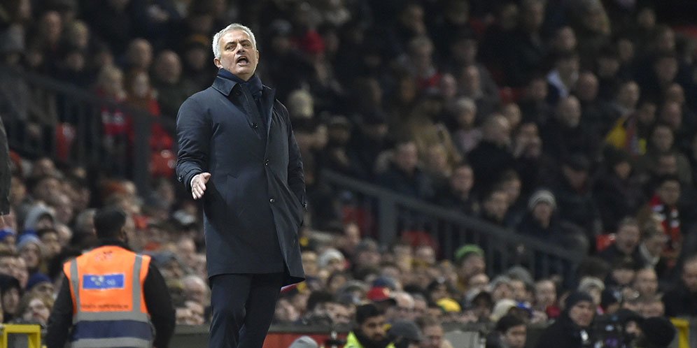 Mourinho Wajib Melakukan Perombakan Besar di Tottenham