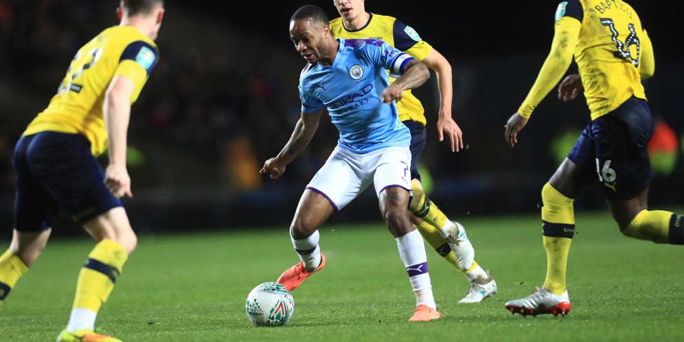 Raheem Sterling Menolak Wacana Kembalinya Premier League 2019/20, Kenapa?