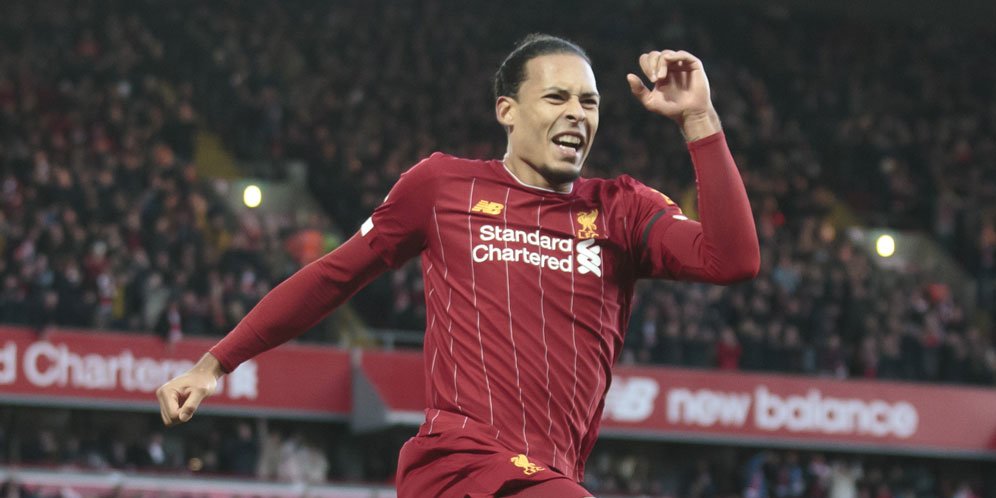 Selebrasi Virgil van Dijk usai membobol gawang Brighton (c) AP Photo