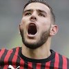 Theo Hernandez Panaskan Perseteruan Ibrahimovic vs Lukaku