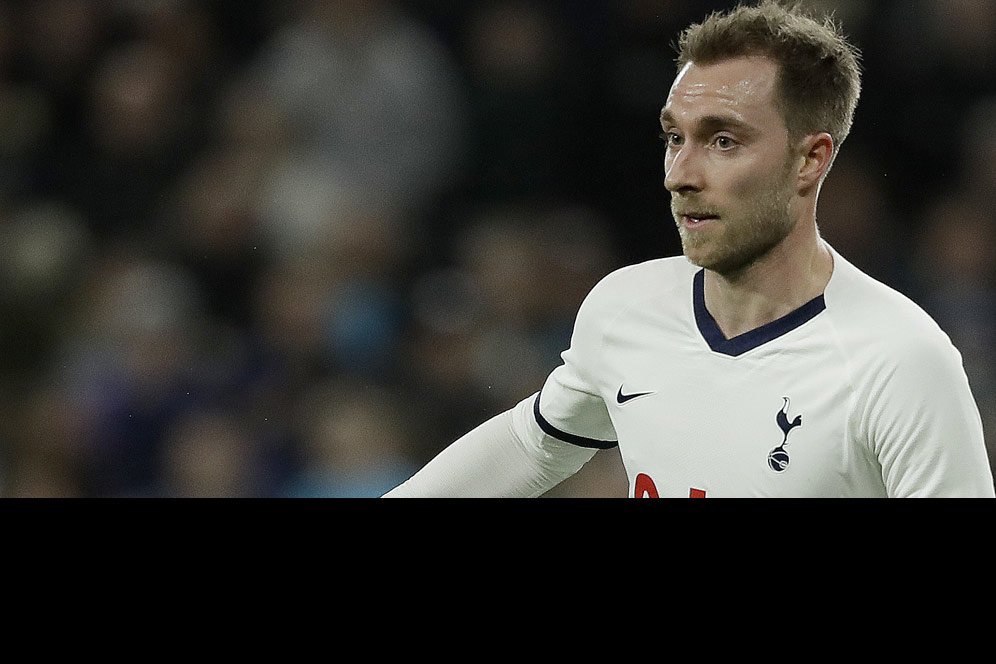 Barcelona Coba Telikung Transfer Christian Eriksen ke Inter Milan