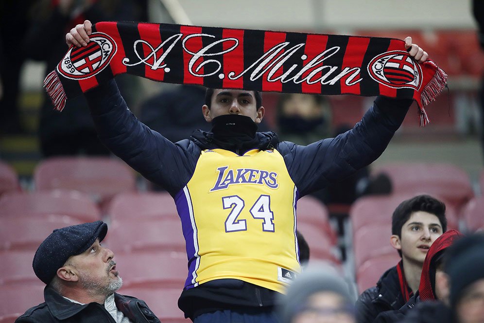 Tribut Berkelas AC Milan untuk Sang Fans yang Berpulang, Kobe Bryant