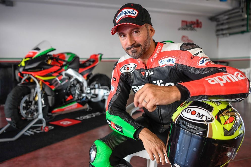 'Jadi Test Rider Aprilia Bakal Sulit untuk Max Biaggi'