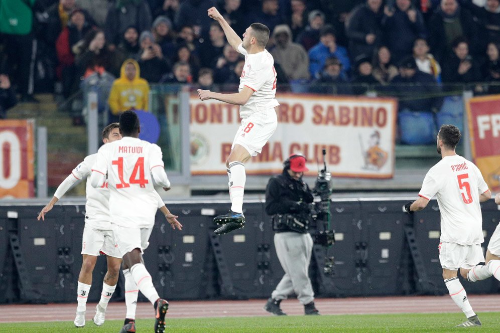 Merih Demiral Ingin Pergi, Juventus Ogah Melepas