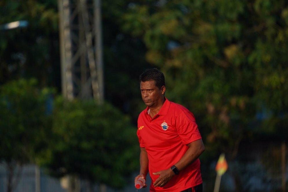 Persija Cocok tak Cocok Latihan di Lapangan Sintetis