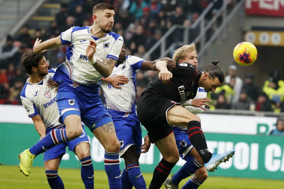 Zlatan Ibrahimovic Tak Dapat Umpan Enak, Stefano Pioli Salahkan Pemain AC Milan