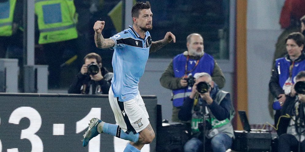 Chelsea Diklaim Tertarik Dapatkan Bek Geak Lazio, Francesco Acerbi
