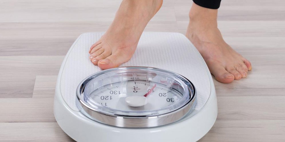 Ragam Kebiasaan Sehat Sebelum Tidur yang Bisa Bantu Turunkan Berat Badan