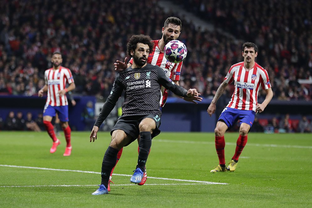 Meme 'Parkir Bus' Atletico Madrid Lawan Liverpool, Awas di Barcelona-kan di Anfield