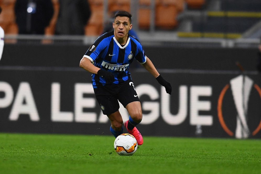 Bakal Ditinggal Lautaro, Inter Milan Belum Tentukan Masa Depan Alexis Sanchez