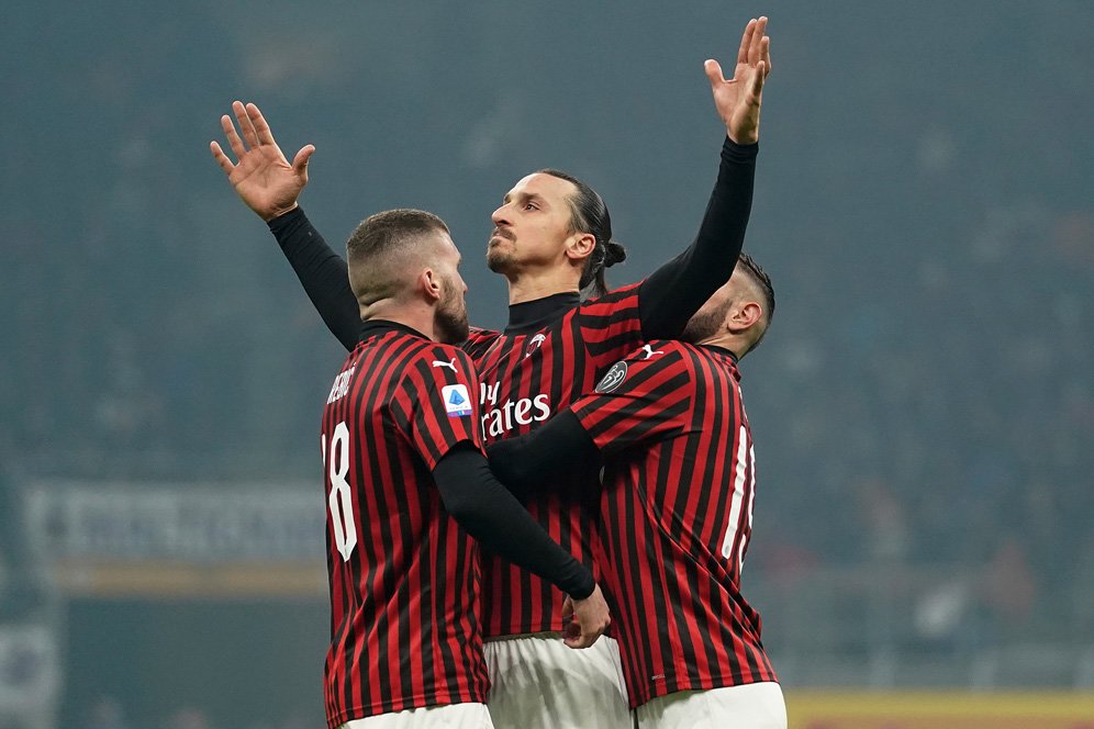 Punya Peran Krusial, Zlatan Ibrahimovic Diharapkan Bertahan di AC Milan