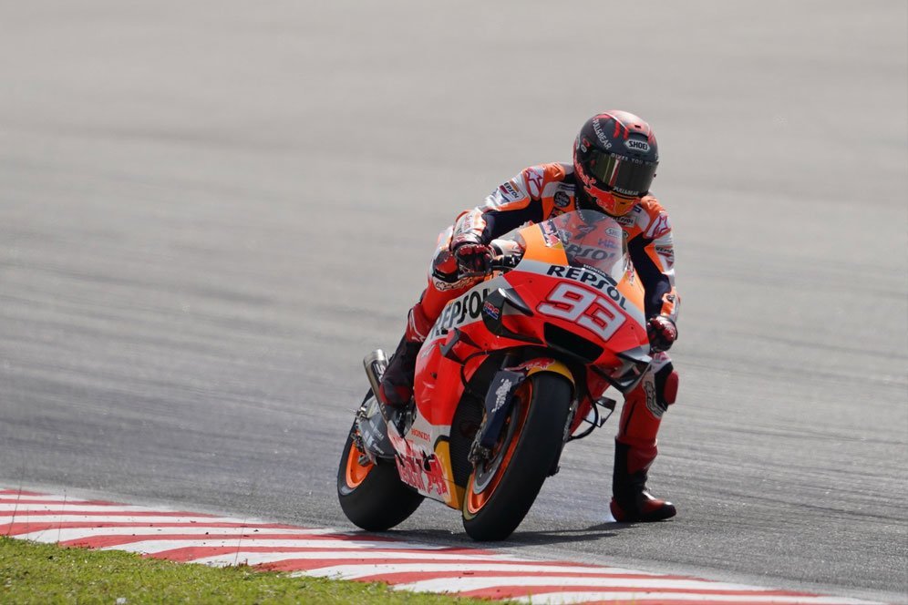 Uji Coba MotoGP Sepang, Para Rider Pamer Helm Baru