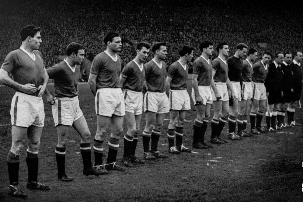 Tragedi Munich: Mengenang Momen Terkelam MU dan Aksi Heroik Harry Gregg