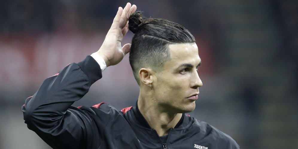 https://cdns.klimg.com/bola.net/library/upload/21/2020/02/cristiano-ronaldo_cda3120.jpg