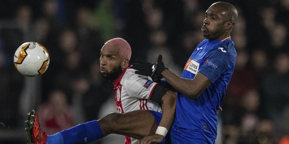 Kesal Lihat Lawannya Diving, Babel Ejek Lawannya Dengan Aksi Teatrikal Kocak