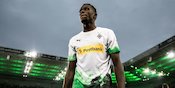 MU Dikabarkan Tawar Denis Zakaria, Monchengladbach: Kata Siapa Tuh?