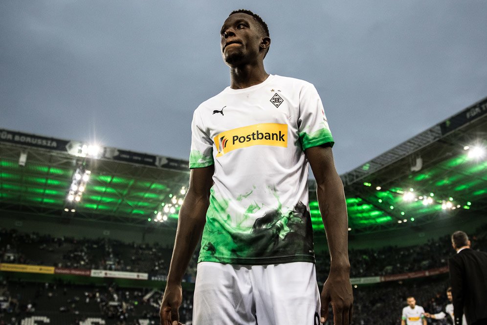 Official! Denis Zakaria Resmi Gabung Juventus Dari Gladbach