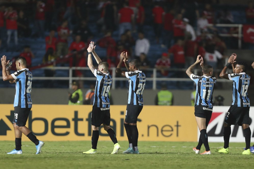 Dipaksa Main Saat Pendemi Corona, Seperti Ini Bentuk Protes Pemain Gremio