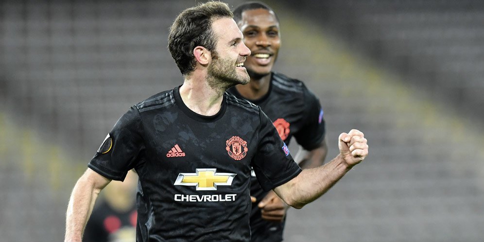 Pemain Manchester United, Juan Mata (c) AP Photo