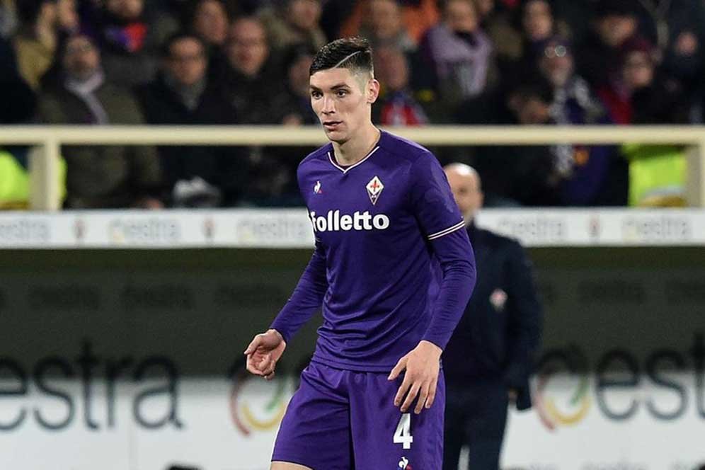 Fiorentina Tawarkan Nikola Milenkovic ke Manchester United