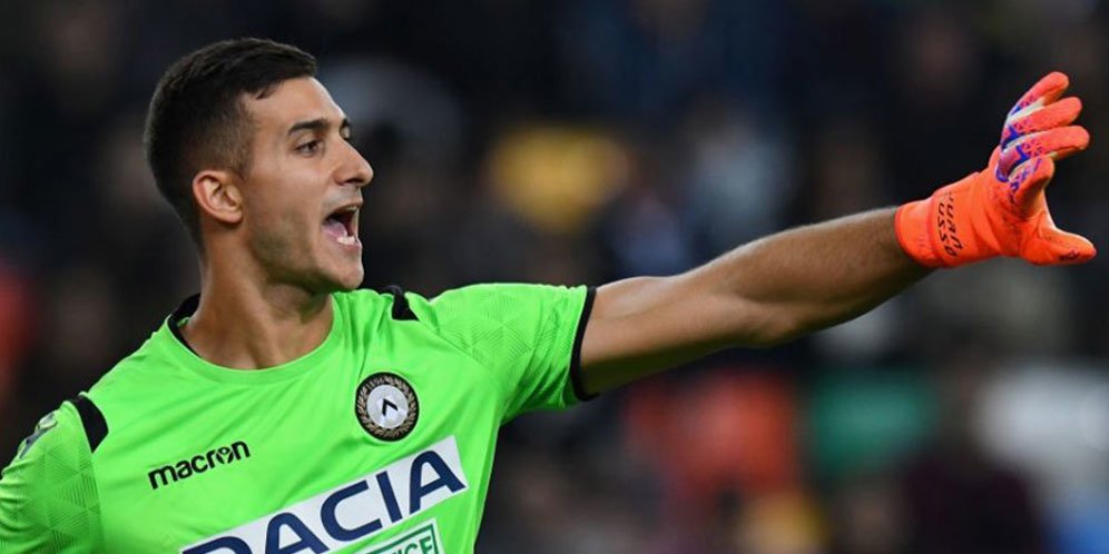 Kiper Udinese Senang Dikaitkan dengan Inter