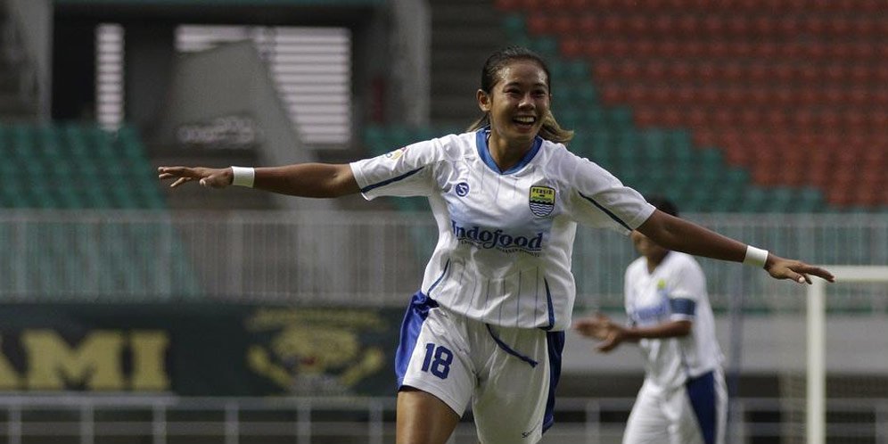 Pemain Persib Bandung Putri, Risqiyanti (c) Bola.com/Yoppy Renato