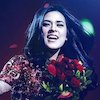 Meme Kocak Raisa Minta Fotonya Diedit Lagi Konser di GBK, Mau Duet Sama Bambang Pamungkas?