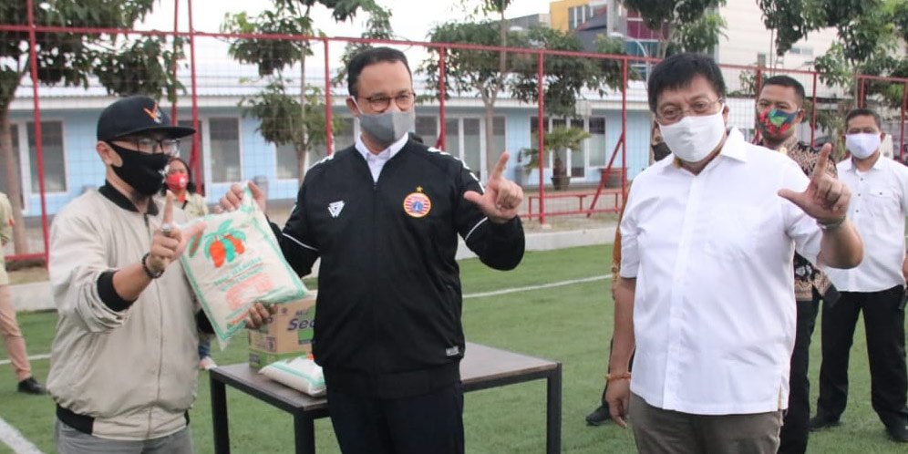 Gede Widiade Salurkan Bantuan ke Pemprov DKI, Diapresiasi Anies Baswedan