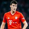 Situasi di Bayern Kurang Kondusif, Kemanakah Pavard Akan Pergi?