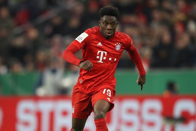 Bek Kiri: Alphonso Davies (Bayern Munchen)