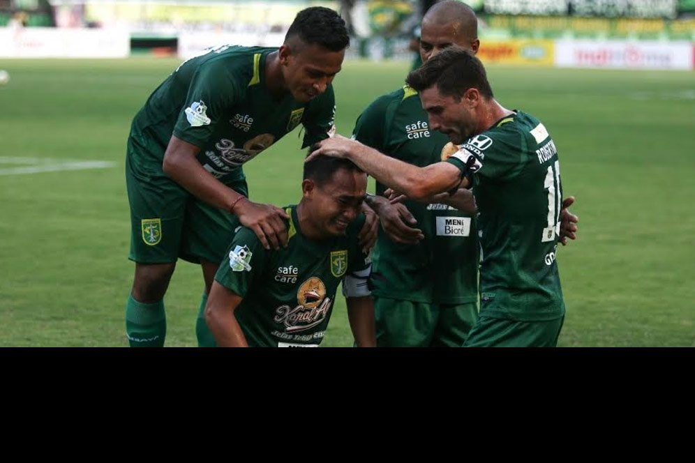 Gelandang Persebaya: Pemain Berhak Dapat Lebih dari 50 Persen