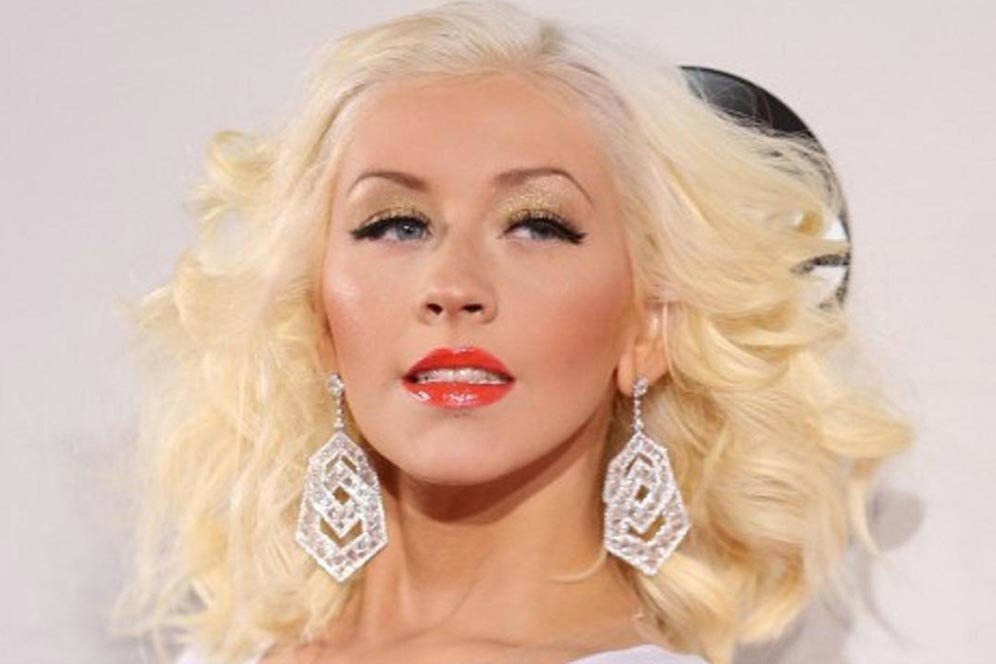 Lirik Lagu Beautiful - Christina Aguilera Lirik Lagu Beautiful - Christina Aguilera