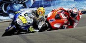 Valentino Rossi-Casey Stoner Saling Puji, Sama-Sama Bangga Pernah Jadi Rival di MotoGP